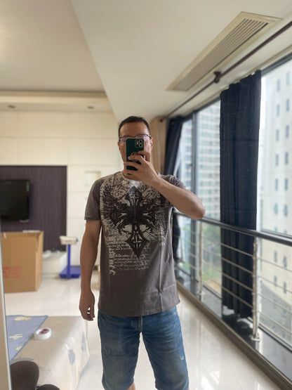 Men's Y2K Vintage T-Shirt Gothic Cross Graphic Print T-Shirt Round Neck Short Sleeve Tops (Medium,Brown)