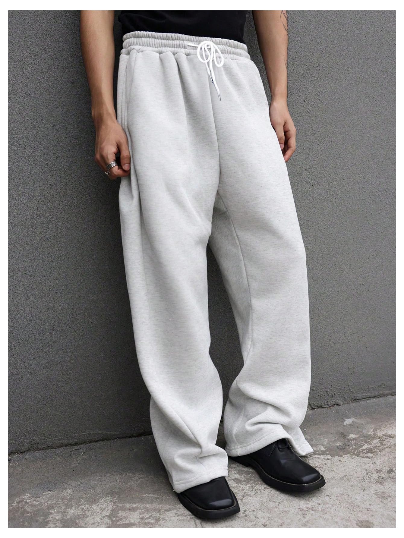 OYOANGLE Men's Drawstring Waist Straight Wide Leg Baggy Pants Workout Athletic Sweatpants with Pocket Grey L